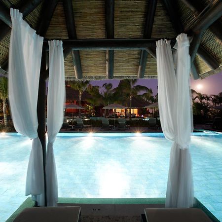 Asia Gardens Hotel & Thai Spa, A Royal Hideaway Hotel Finestrat Bekvämligheter bild The pool at the Hard Rock Hotel